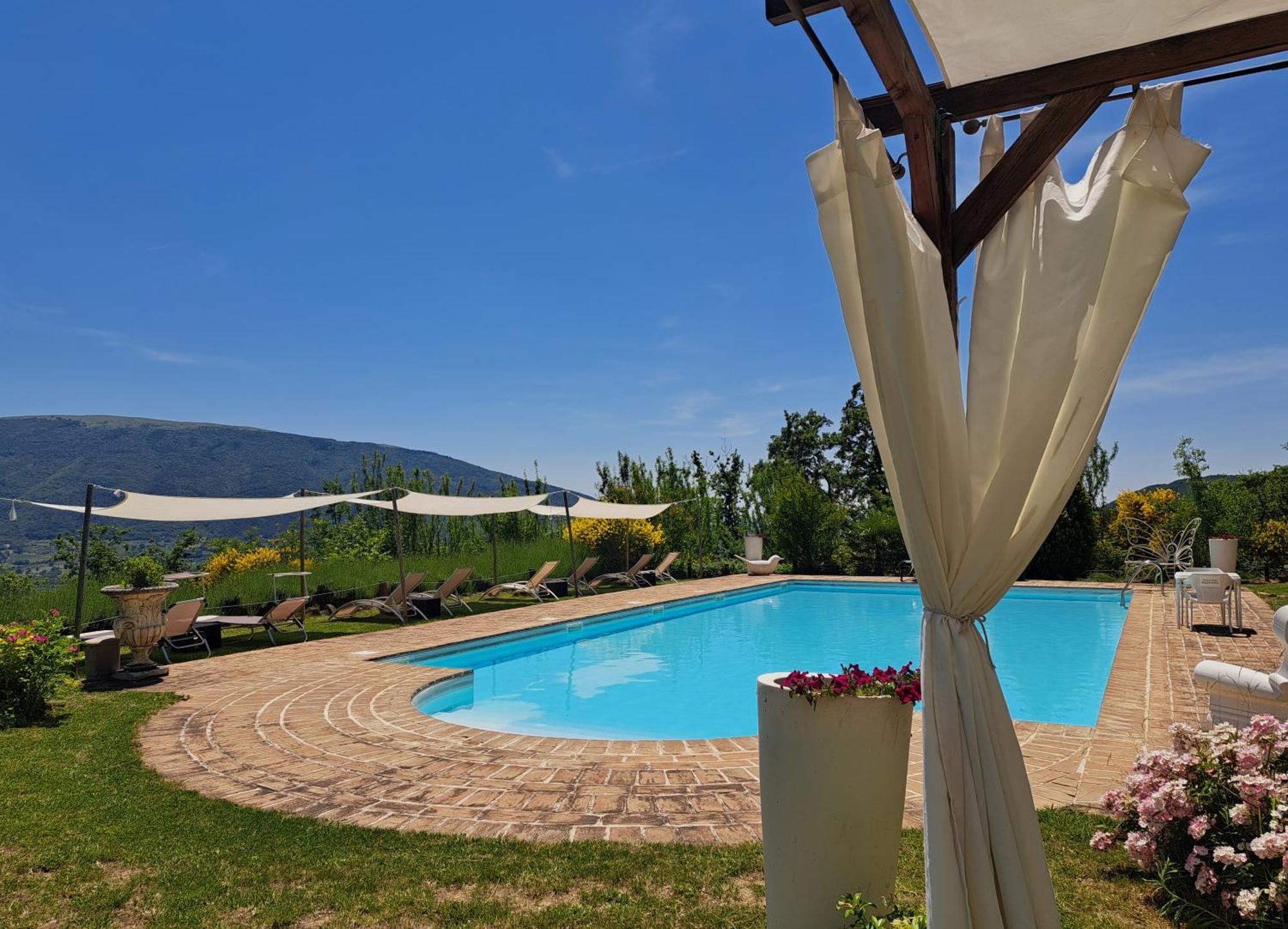 Le Ginestre Apartments Ασίζη Εξωτερικό φωτογραφία